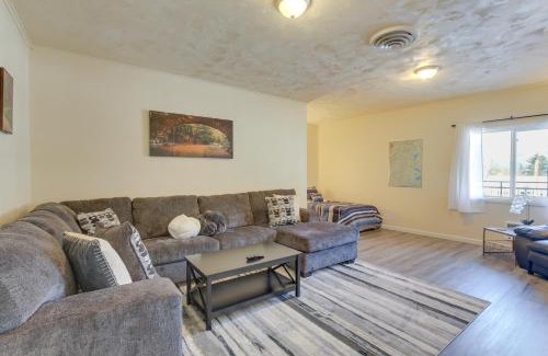 Oakridge Apartment | Oregon Getaway by Willamette National Forest!