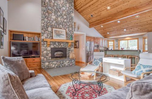 Deer Park House | Oregon Loop 36 - Meredith Lodging