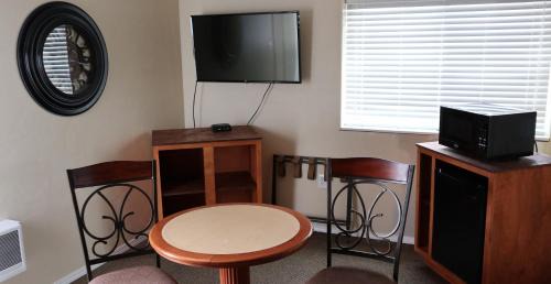 Buhl Hotel | Oregon Trail Inn