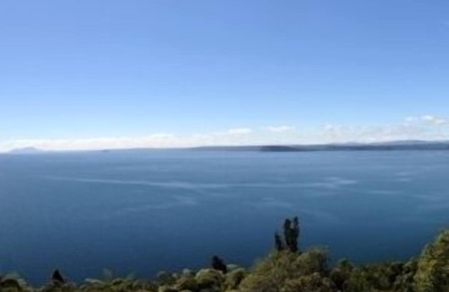 Pukawa Apartment | Oreti Lake Front Apartment