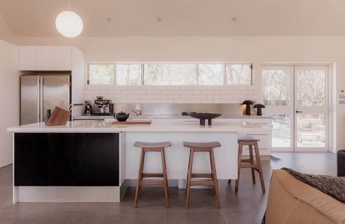 Spring Beach House | Orford Pavilion - Luxe retreat on coastal acreage