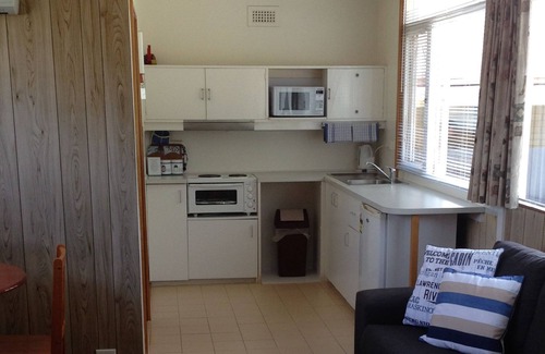 Orford Apartment | Orford Sea Breeze Holiday Cabins