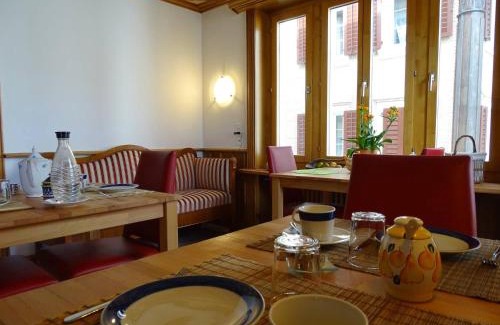 Gersau Bed & Breakfast | Organic BnB Froschkoenig Rigi Burggeist