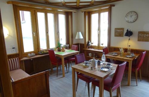Gersau Bed & Breakfast | Organic BnB Froschkoenig Vierwaldstttersee