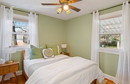 Barracks Rugby House | Organic retreat minutes from Downtown Charlottesville