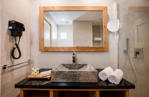 Orient Bay Hotel | Orient Beach Hotel