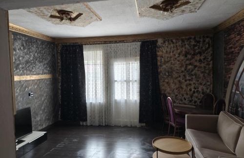 Leuenberg Apartment | Orient Haus