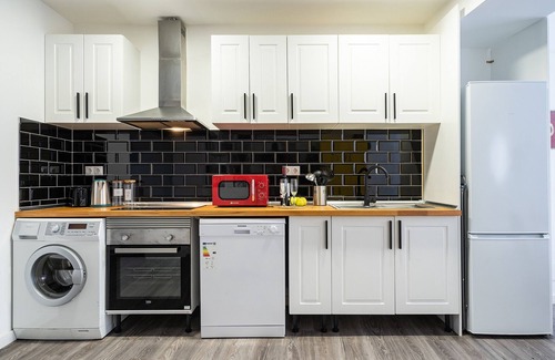 Pradolongo Apartment | Original and charming apartment near the Pradolongo park- Madrid M (GOA3)