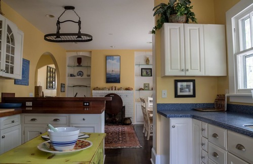 Pigeon Point Cottage | Original Craftsman Cottage