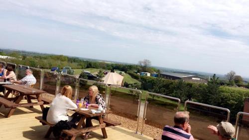 Frodsham Hotel | Original Glamping Pod with Hot Tub