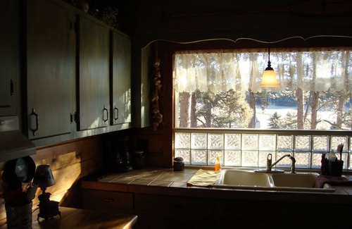 Custer Cabin | Original Log Cabin At Entrance To Custer State Park Overlooking Stockade Lake