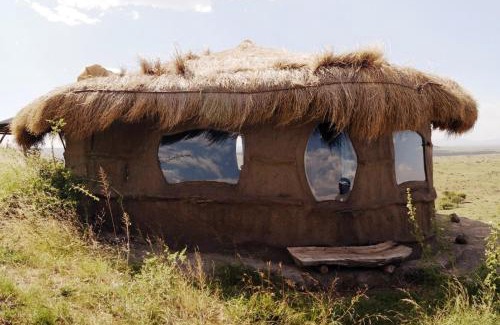Arusha Cabin | Original Maasai Lodge – Africa Amini Life