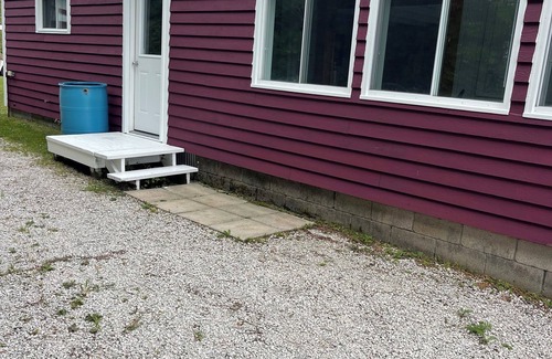South Bruce Peninsula Cottage | Original Oliphant Cottage with Spectacular Sunsets Over Lake Huron