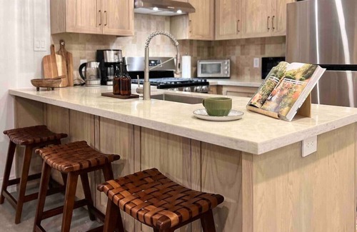 Port Isabel House | Orion B: Heated Pool, Desk, Laundry