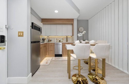 Florida Central Atlantic Coast Apartment | Orlando 2BR Apt, Full Kitchen, Near Epic Universe