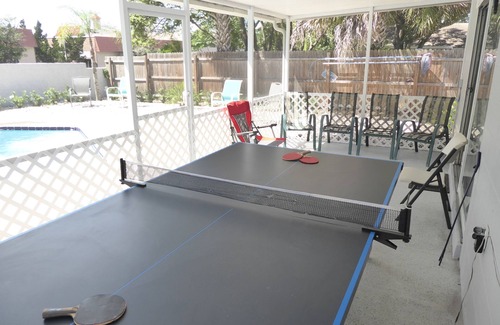 Altamonte Springs House | Orlando Area 4BR 2 Master Bedrooms 3B Pool Disney Universal Family pet friendly!