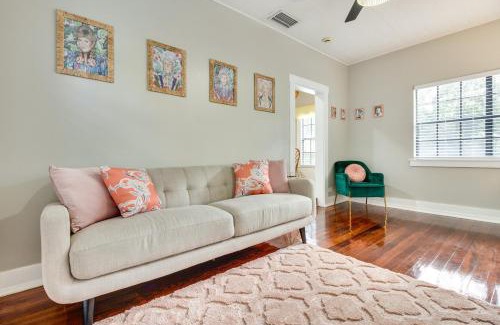 Colonialtown North House | Orlando Golden Girls Retreat Prime Location!
