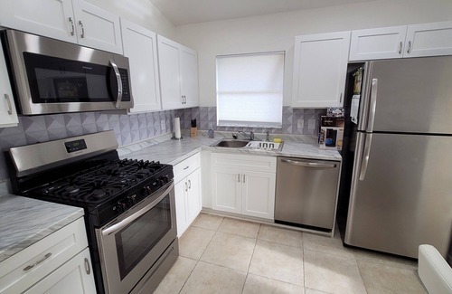 Orlando House | Orlando Home near Parks! Quiet ￼ neighborhood! Nice price!