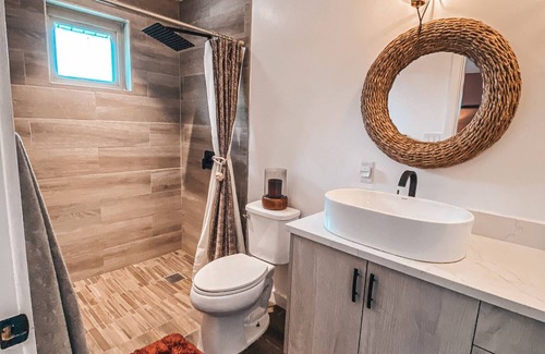 Orlando House | Orlando modern contemporary state of the art country home on a 5 acre property.