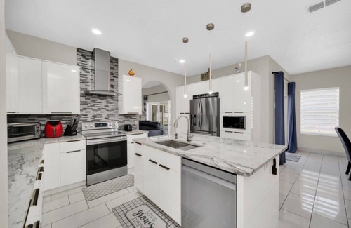 Crescent Lakes Villa | Orlando Villa 6221: Perfect Holiday Villa at Crescent Lakes