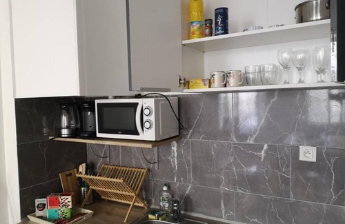 Orleans Apartment | Orleans Studio - Near Train Station