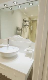 Wilton Bed & Breakfast | Orles Barn Guest House