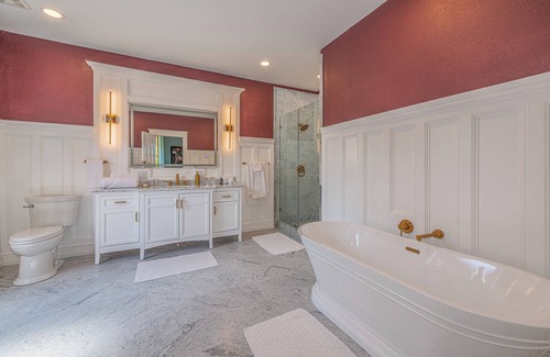 Pueblo House | Orman Mansion - Pueblo's Most Luxurious Stay