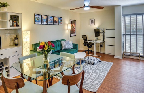 Ormond Beach House | Ormond Beach Condo w/ Private Beach Access!