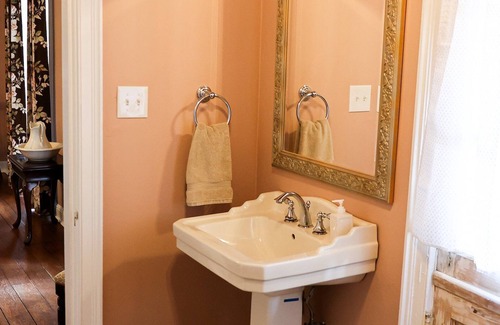 Destrehan Bed & Breakfast | Ormond Manor