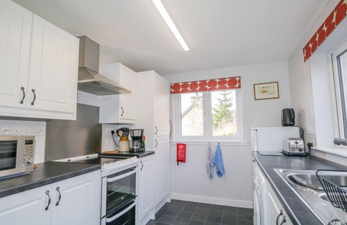 Thurso Cottage | ORNUM, pet friendly, character holiday cottage in Bettyhill