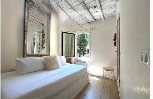 Settignano Apartment | Oro Blanco