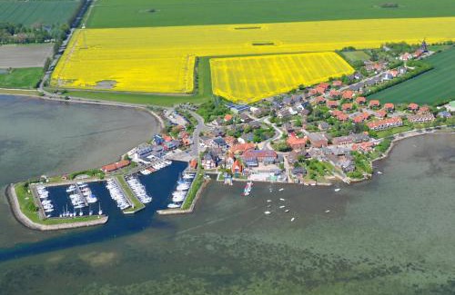 Lemkenhafen Apartment | Ort Lemkenhafen Melchinger