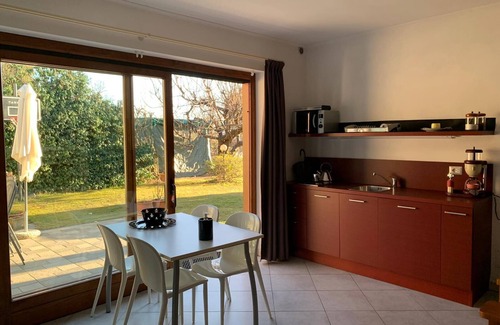 Crabbia Apartment | Orta See apartment in villa, garden overlooking the lake and beach Pettenasco