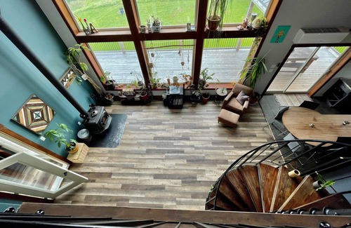 Vernon Bridge House | Orwell Cove Oasis - Art and Beauty meets Country Living.
