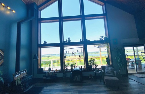 Vernon Bridge House | Orwell Cove Oasis - Art and Beauty meets Country Living.