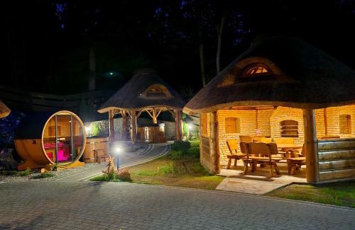 Milowka House | Osada Kuboski Dom z Bali Leśny Zakątek