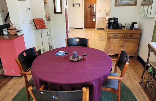 Oscoda House | Oscoda Hilltop Haven - Great Location near Beach and Downtown! Pet-Friendly with New Central A/C!