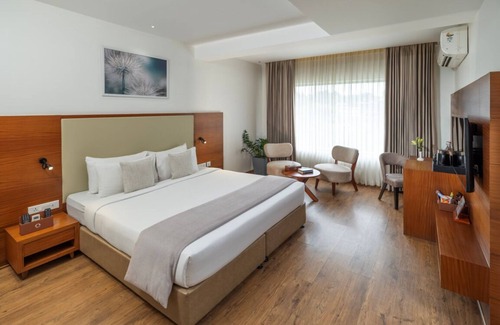 Civil Station Hotel | Oshin Wayanad