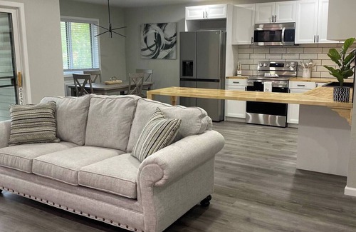 Oshkosh Condo | Oshkosh View