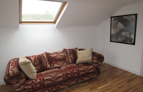 Sittingbourne Apartment | Osier Apartment - Perfect for couples or small families