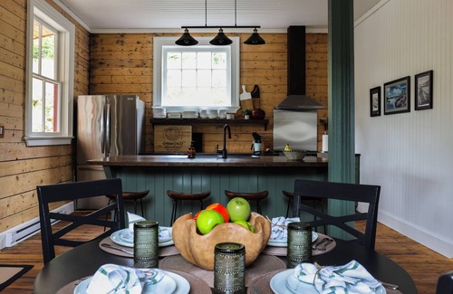 Moreton's Harbour House | Osmond Premises – Historic Oceanfront retreat for large groups looking to unwind