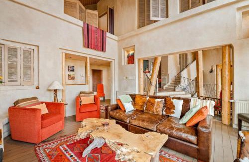 Blueberry Hill Ski Chalet | Osprey Chalet by Outpost Whistler
