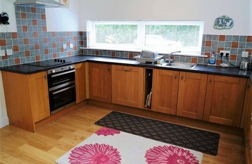 Boat of Garten Cottage | Osprey Cottage - a cottage that sleeps 10 guests in 5 bedrooms