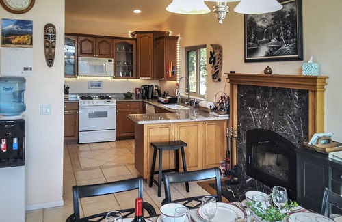 Eastsound House | Osprey Nest private retreat on Magical Orcas Island!