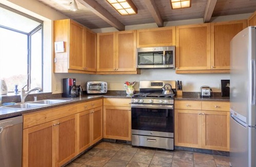 Bodega Bay House | Osprey Retreat - Beautiful views of the coastal hills, & Pt. Reyes, private.