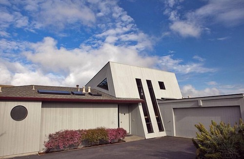 Bodega Bay House | Osprey Retreat - Beautiful views of the coastal hills, & Pt. Reyes, private.