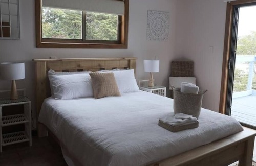 Bohnock House | Osprey's Rest Waterfront with private jetty