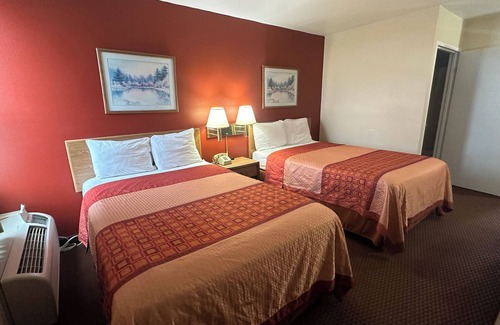 Osseo Hotel | Osseo Inn