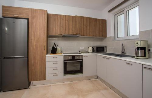 Archangelos Villa | OSSIANO POOL VILLAS, Heating Pool, 2 min drive to Haraki Beach & 10 to Lindos