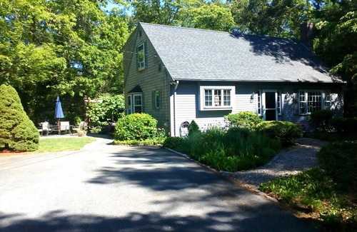 Osterville House | Osterville Escape to our Spacious Family Getaway. Barnstable Beach pass included